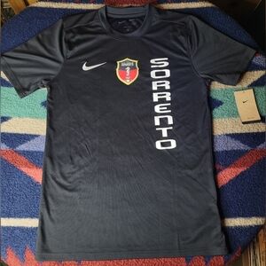 Nike Sorrento Calcio 1945 Jersey Shirt Mens Medium Slim Fit Training New NWT